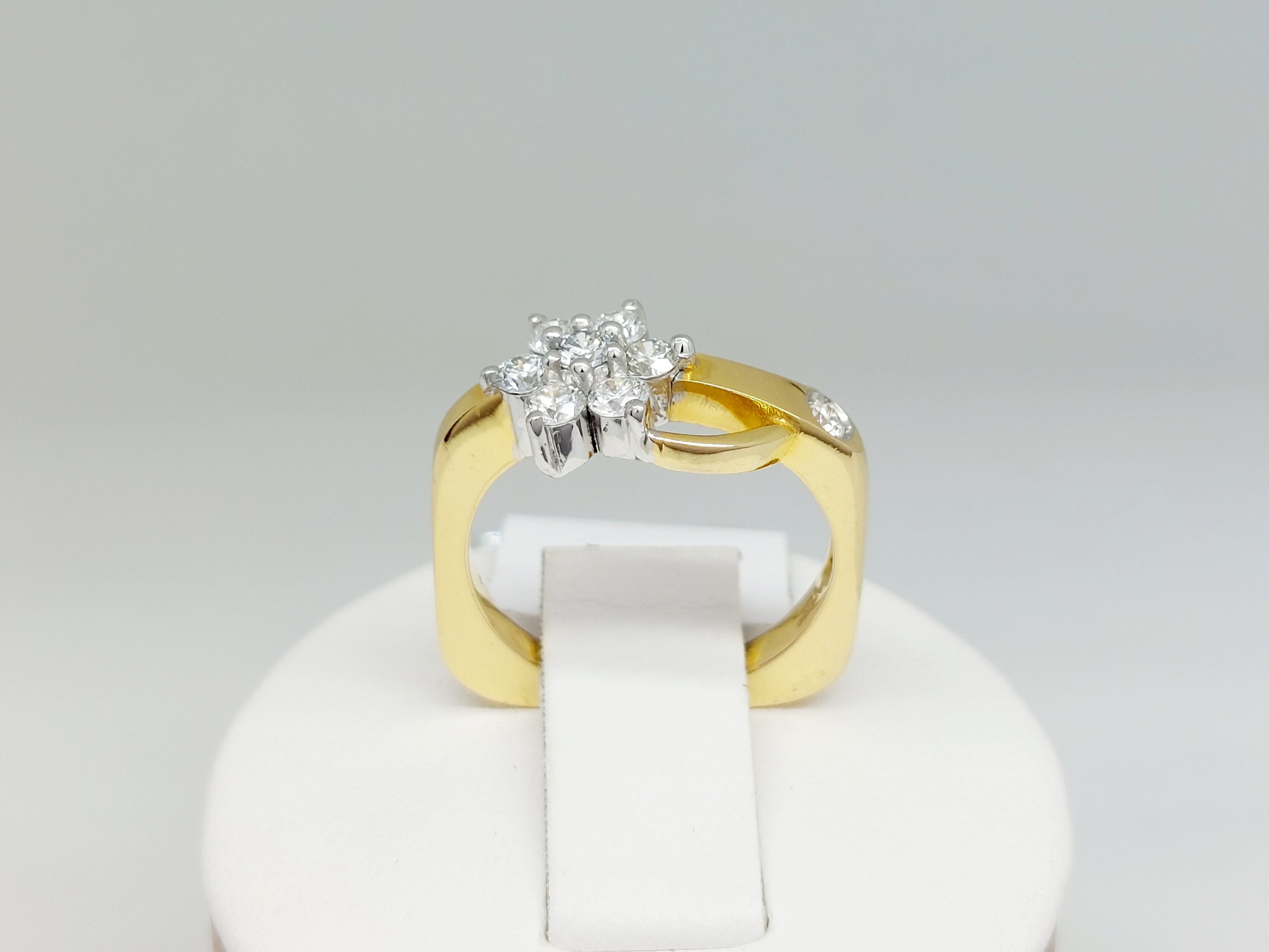Ring9